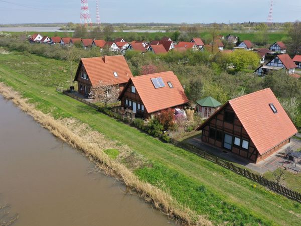 Luftbild des Feriendorfs an der Wettern